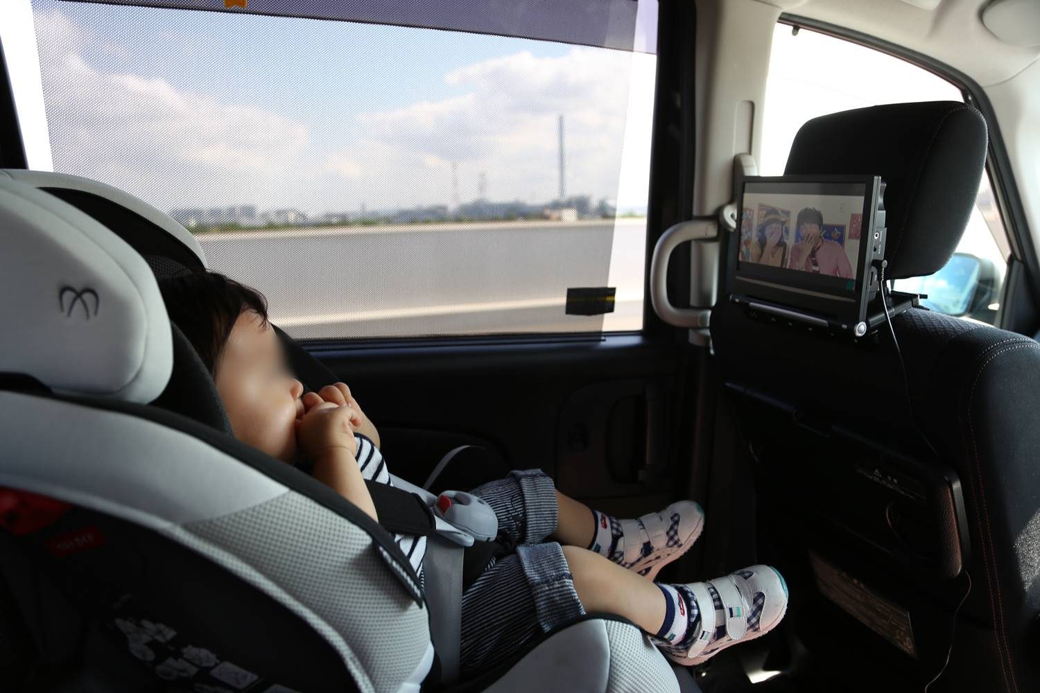 関西から車でディズニー 何時間かかる 子連れのコツと価格を紹介 Happy Traveler With Kids