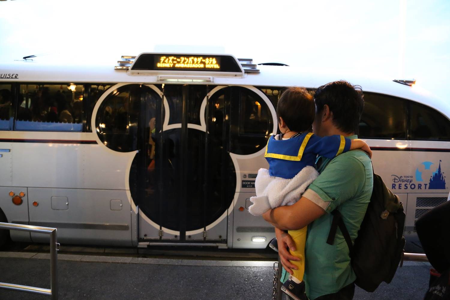 関西から子連れディズニー 高速バスってやっぱりお得なの いくらかかる Happy Traveler With Kids